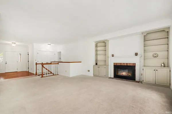 1402 Ashton CT, Goshen, IN 46526