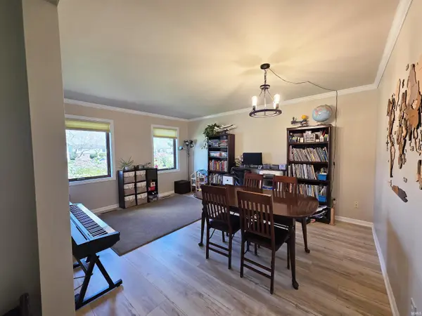 1303 Sanders DR, Auburn, IN 46706