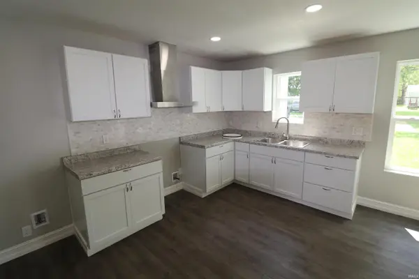 1653 E Jefferson ST, Frankfort, IN 46041