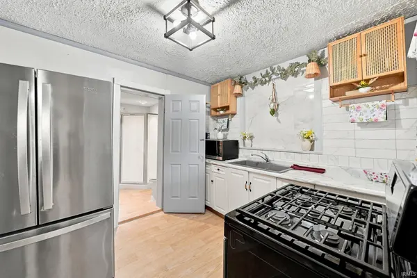 1402 Fairfield AVE, Fort Wayne, IN 46802