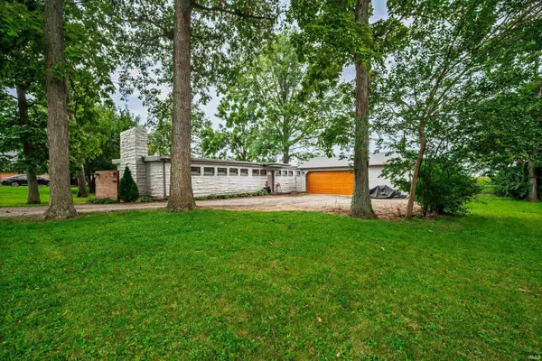 5005 N Hickory RD, Muncie, IN 47303