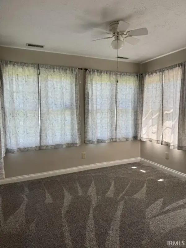 449 SOUTHWOOD DR, Tipton, IN 46072