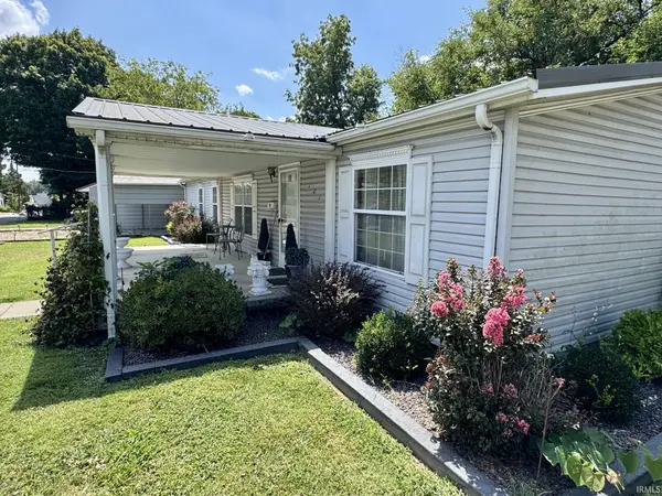 101 S Race ST, Princeton, IN 47670