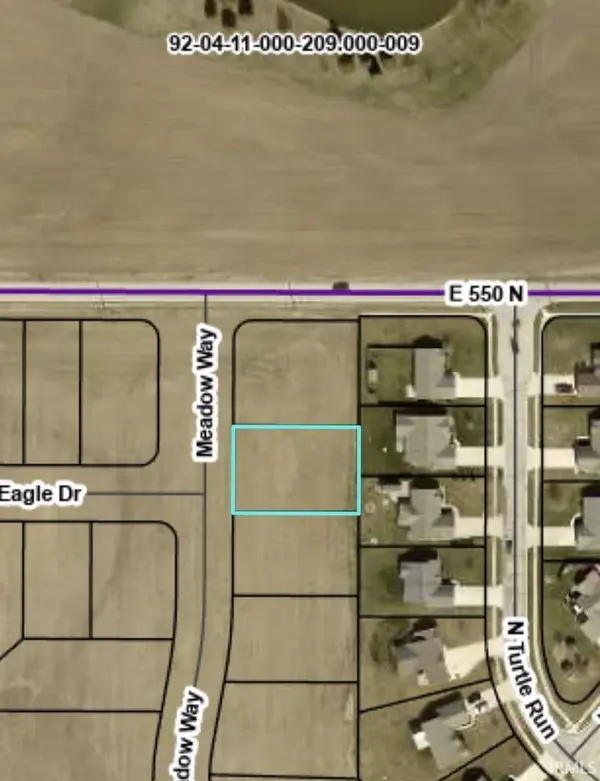 986 Meadow WAY, Churubusco, IN 46723