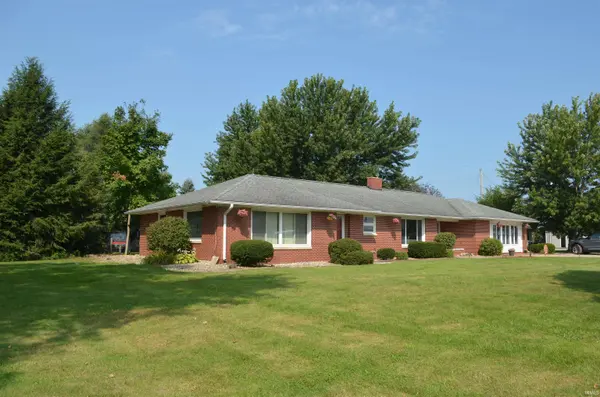 1574 N Main ST, Nappanee, IN 46567