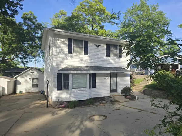 275 Lane 440 Lake James ***, Angola, IN 46703