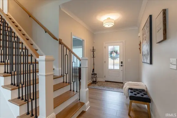 435 Westbriar CIR, Newburgh, IN 47630-2449