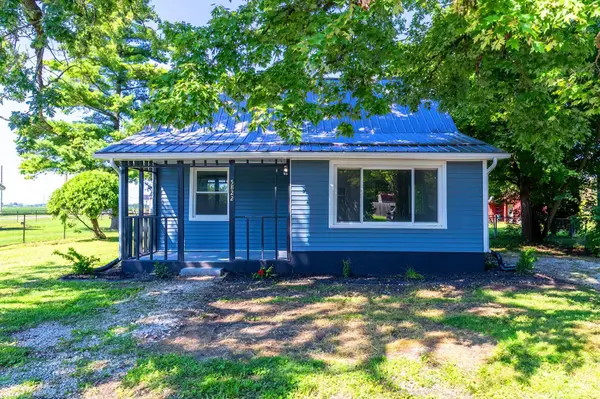5822 N Sugar ST, Uniondale, IN 46791