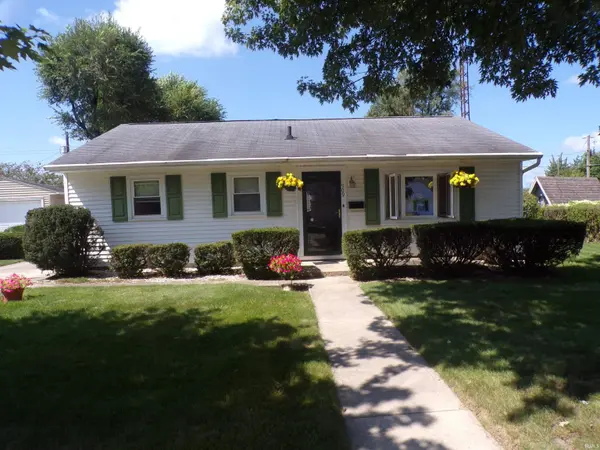 909 N Oxford DR, Marion, IN 46952