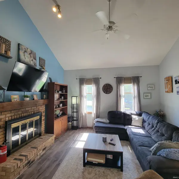 5136 Pinebrook DR, Fort Wayne, IN 46804