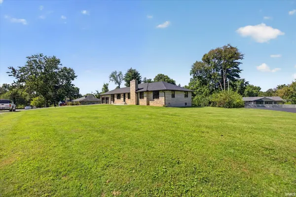 2411 N Barbara DR, Bloomington, IN 47408-1103