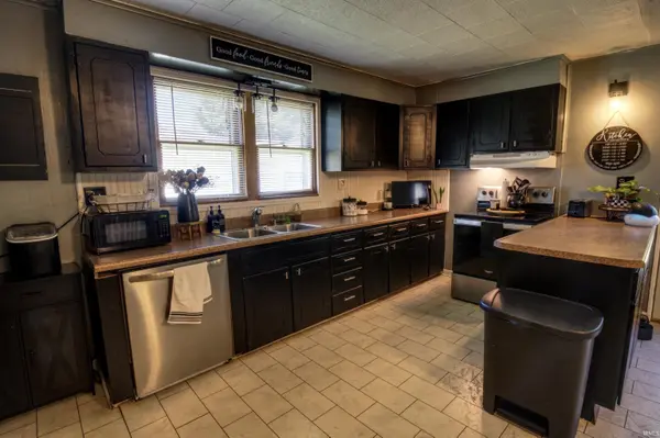 1808 Wabash ST, Vincennes, IN 47591-5639