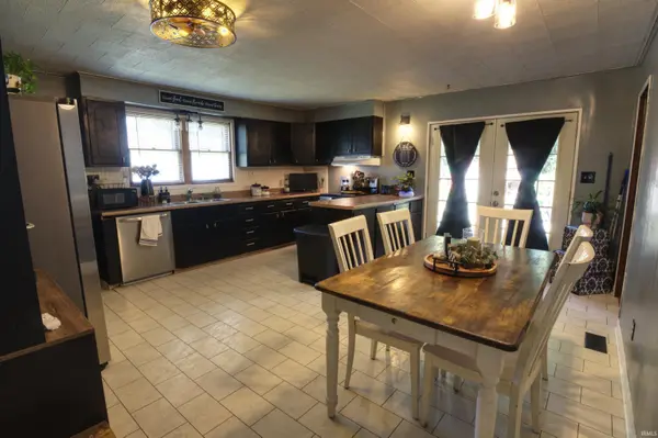 1808 Wabash ST, Vincennes, IN 47591-5639