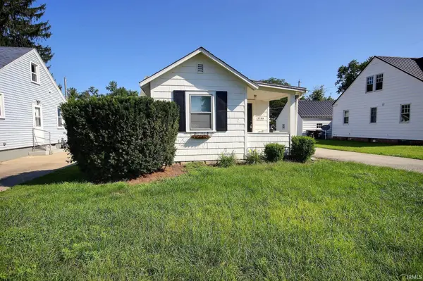 2706 Waynedale BLVD, Fort Wayne, IN 46809