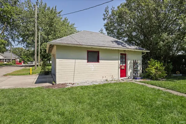 200 E Elm ST, Gaston, IN 47342