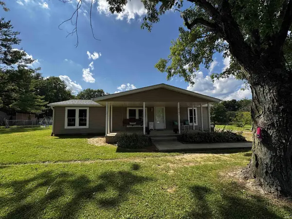3267 Jordan Village RD, Poland, IN 47868