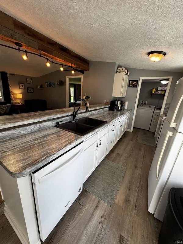 3267 Jordan Village RD, Poland, IN 47868