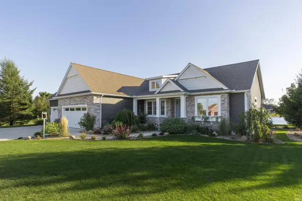 26590 Boulder Crest Court CT, South Bend, IN 46628