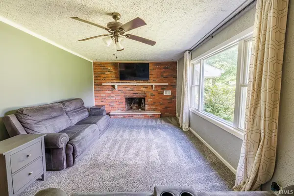 1980 Guthrie RD, Bedford, IN 47421