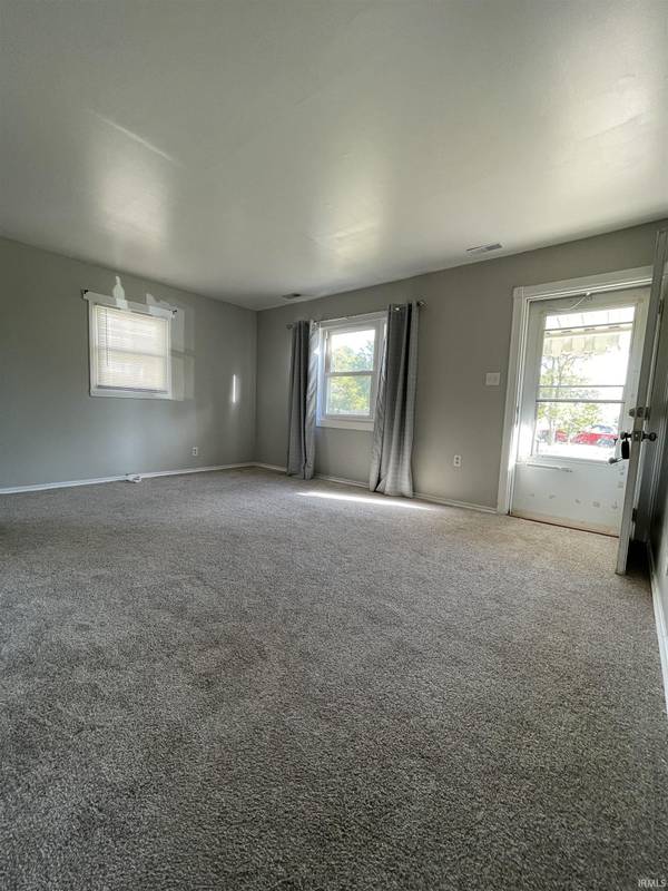 1940 Sinclair ST, Fort Wayne, IN 46808