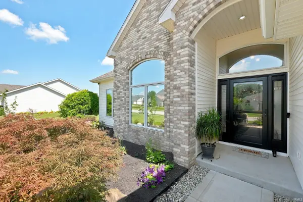 12528 Niblick LNDG, Fort Wayne, IN 46818