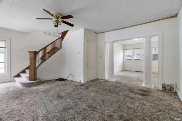 352 - 354 E South ST, Frankfort, IN 46041