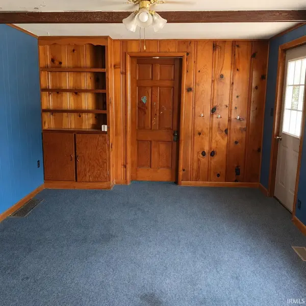 220 12Th ST, Bloomfield, IN 47424-8726