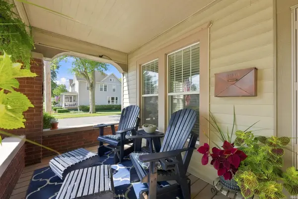 809 S Jackson ST, Auburn, IN 46706