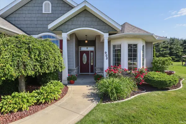 905 Deerstone DR, Goshen, IN 46526