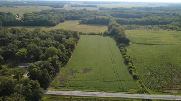 3852 North 1400 West RD, Medaryville, IN 47957