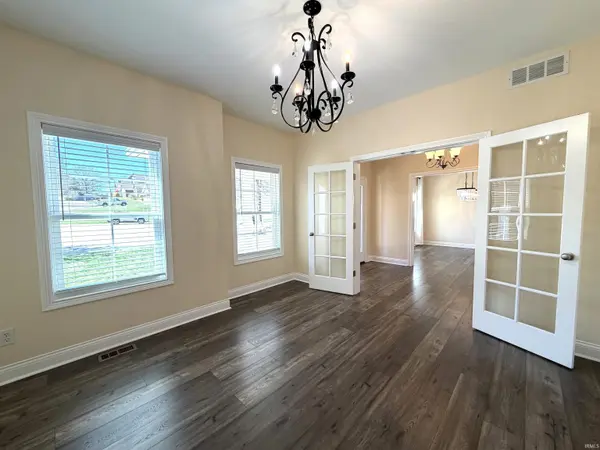 4400 S Calloway CT, Bloomington, IN 47401-7401