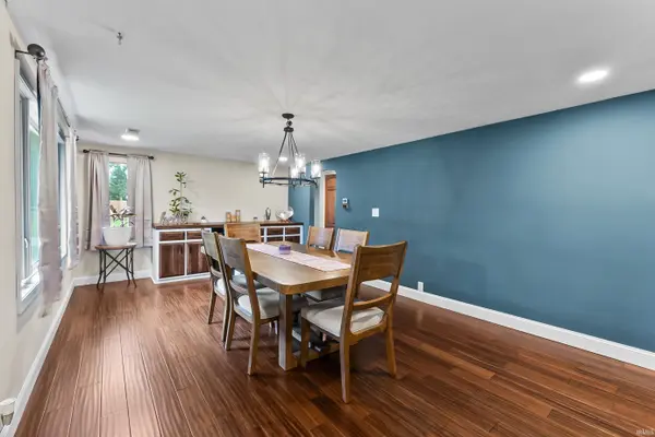 7717 Hosler RD, Leo, IN 46765