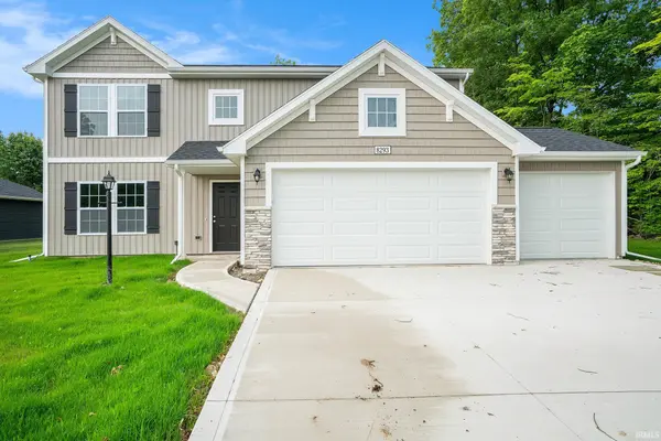 902 Breezewood DR, Lakeville, IN 46536