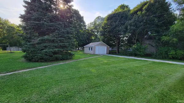 603 N Grover ST, Warren, IN 46792