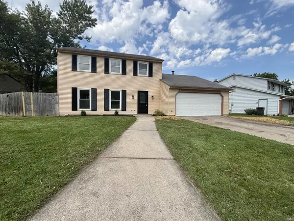 4521 Albert DR, Fort Wayne, IN 46835-3480