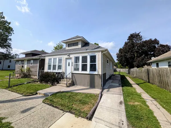 2617 Dunham ST, South Bend, IN 46619