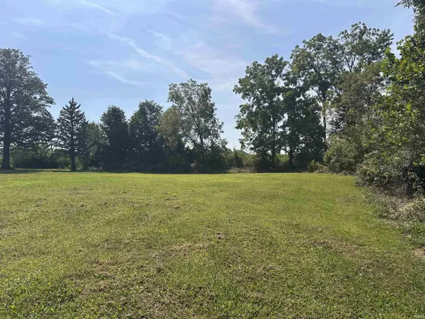 10275 E 1075 RD, Galveston, IN 46932