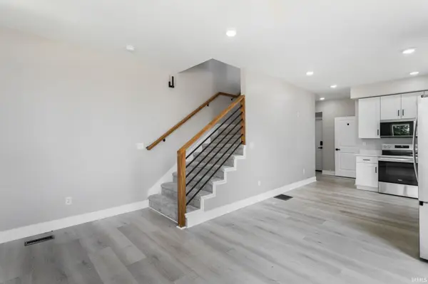 105 W Wabash AVE, North Liberty, IN 46554
