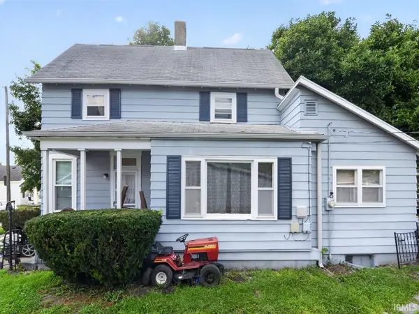 416 E Pennsylvania ST, Shelbyville, IN 46176-1635