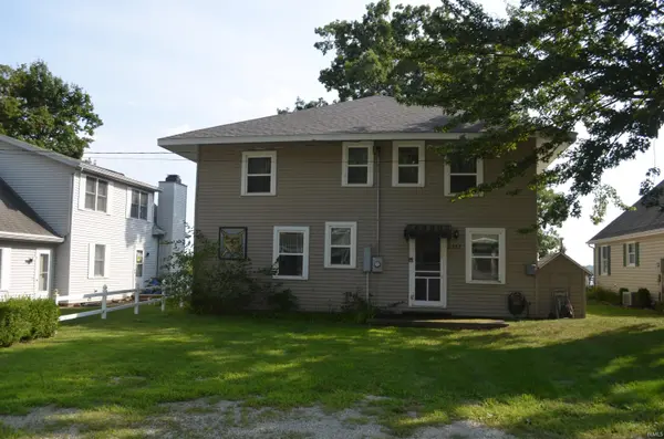 8337 E Wade LN, North Webster, IN 46555