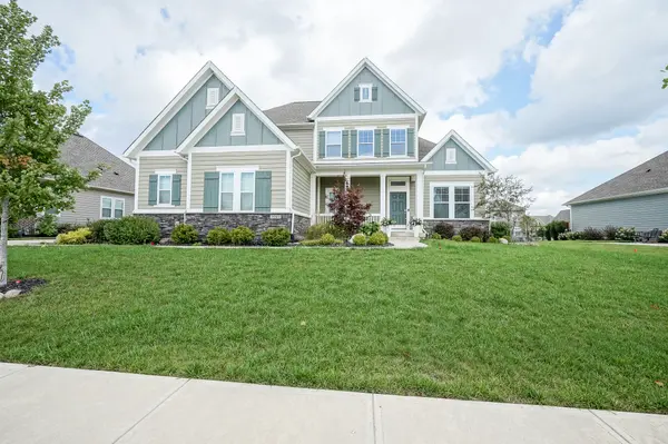 3767 Idlewind DR, Westfield, IN 46074