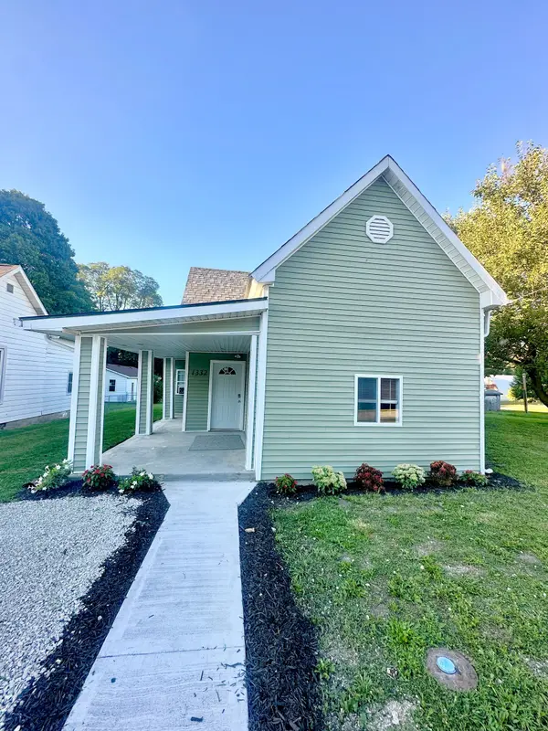1332 E Gilbert ST, Muncie, IN 47305