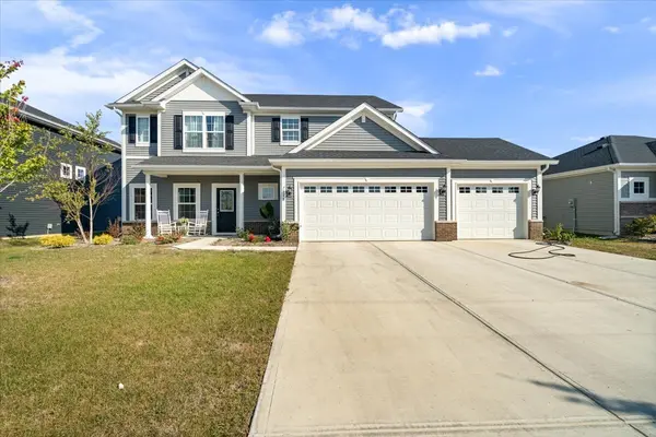 7128 Hart ST, Cumberland, IN 46229