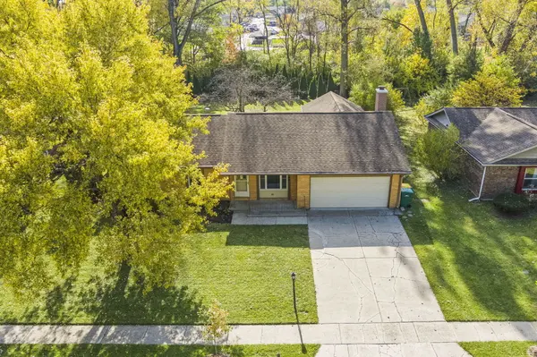 1649 Northbrook DR, Indianapolis, IN 46260