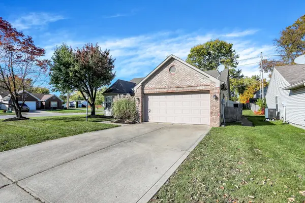 11830 Calzia LN, Indianapolis, IN 46229