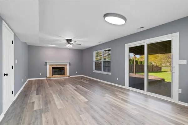 12846 Sovereign LN, Fishers, IN 46038