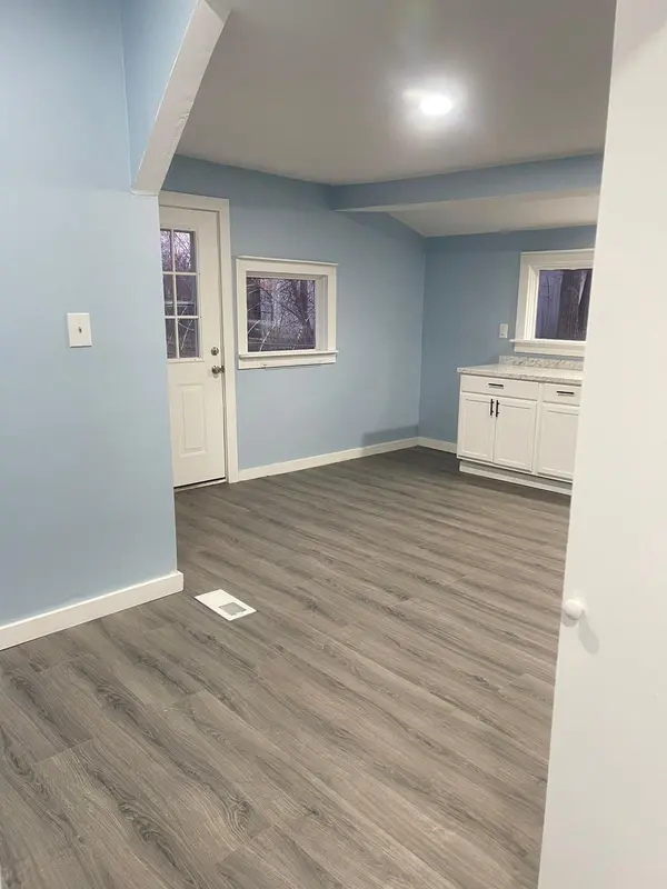10486 NE Front ST, Dupont, IN 47231