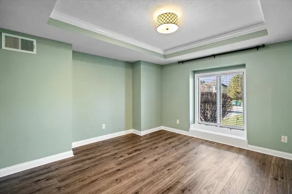 8755 Traders LNDG, Brownsburg, IN 46112