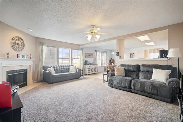 10866 Daylight DR, Camby, IN 46113