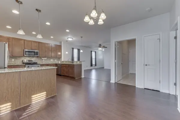 1118 Kristi CT Greenwood, IN 46142